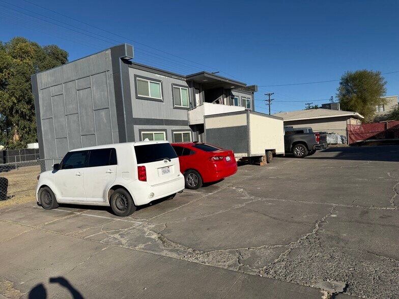 More Photos Of 700 Blair Ave, Calexico Apartments For Sale