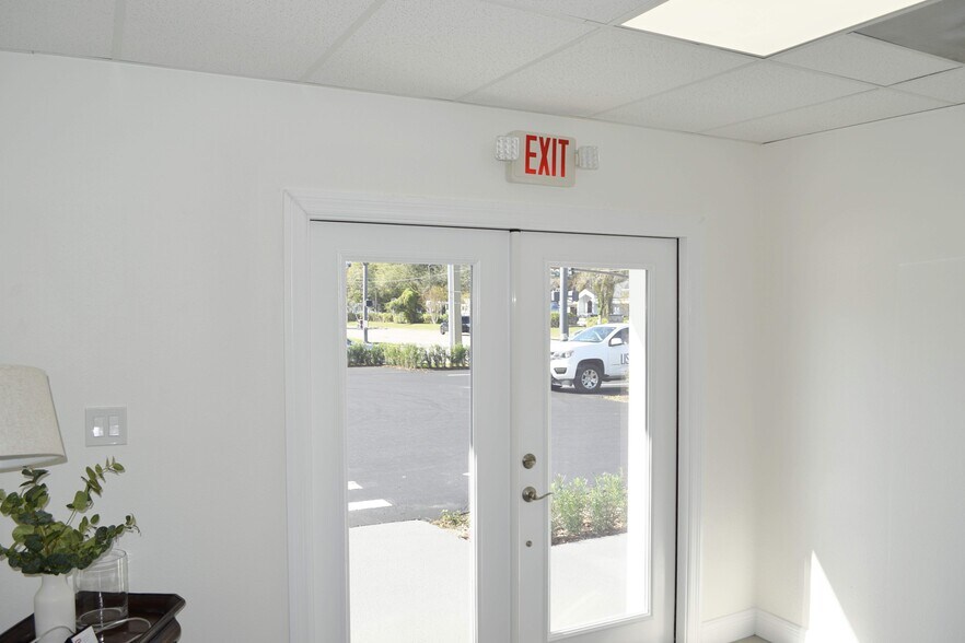 More Photos Of 2810 E Robinson St, Orlando Office For Lease