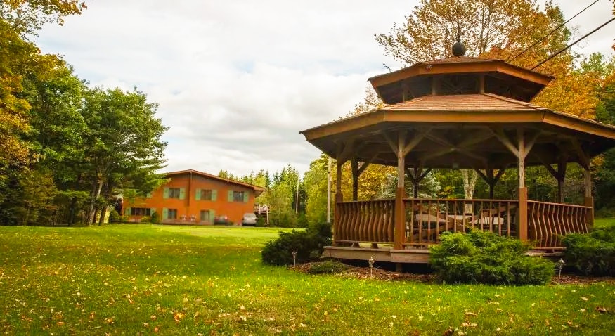 More Photos Of 218 NY-296, Windham Hotel For Sale