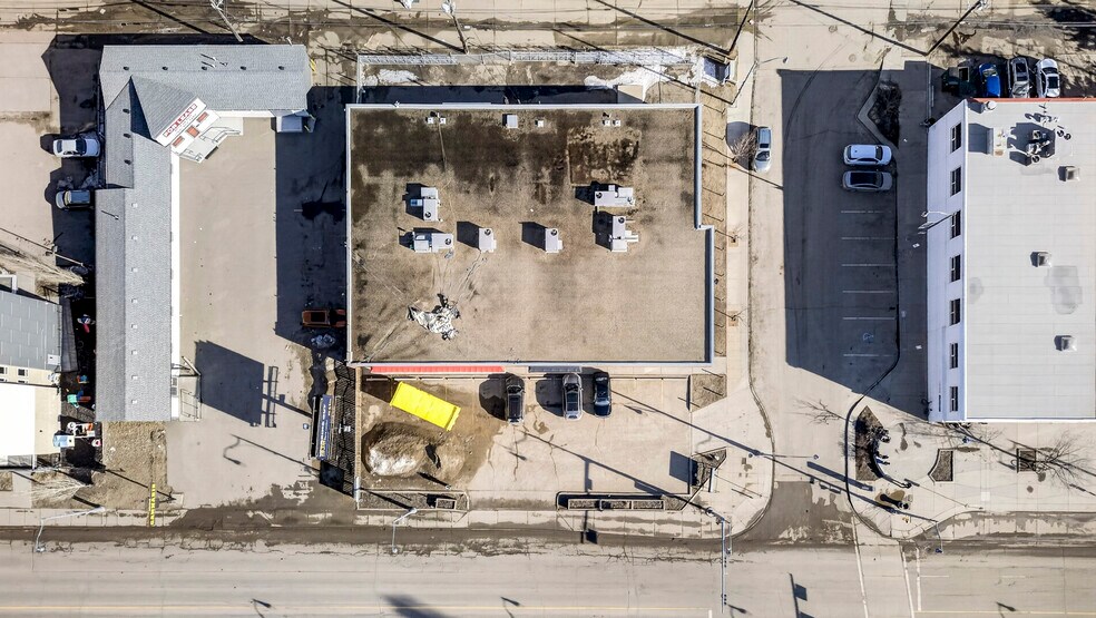 More Photos Of 15802 Stony Plain Rd NW, Edmonton Storefront For Sale