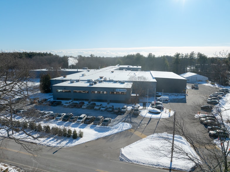 More Photos Of 79 Monroe St, Amesbury Manufacturing For Sale