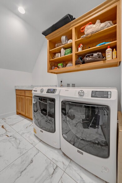 More Photos Of 446724 E 390 Rd, Langley Hotel For Sale