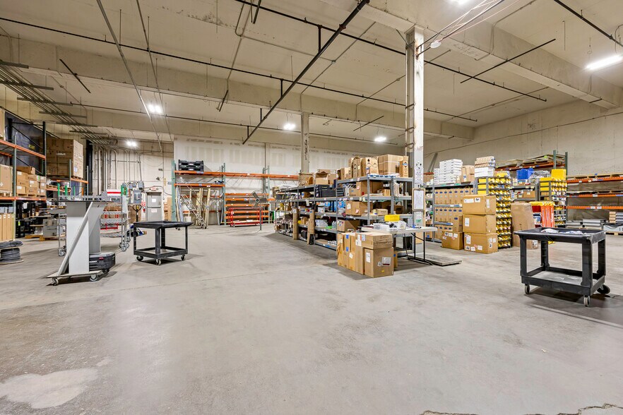 More Photos Of 1315 W 12th St, Kansas City Warehouse For Sale