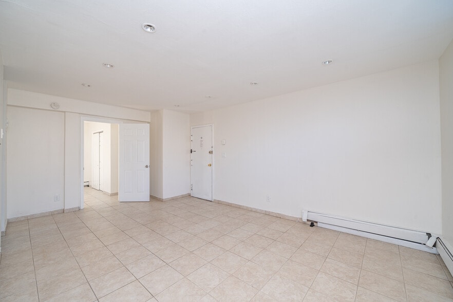 More Photos Of 8414-84-18 149th Ave, Jamaica Apartments For Sale