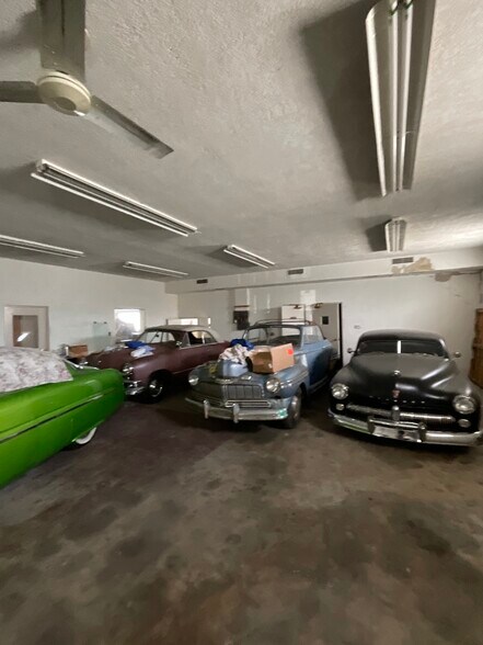 More Photos Of 2681 Brodhead Rd, Aliquippa Freestanding For Sale