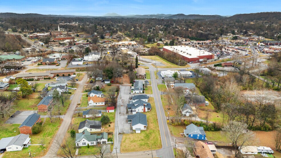 More Photos Of , Knoxville Unknown For Sale