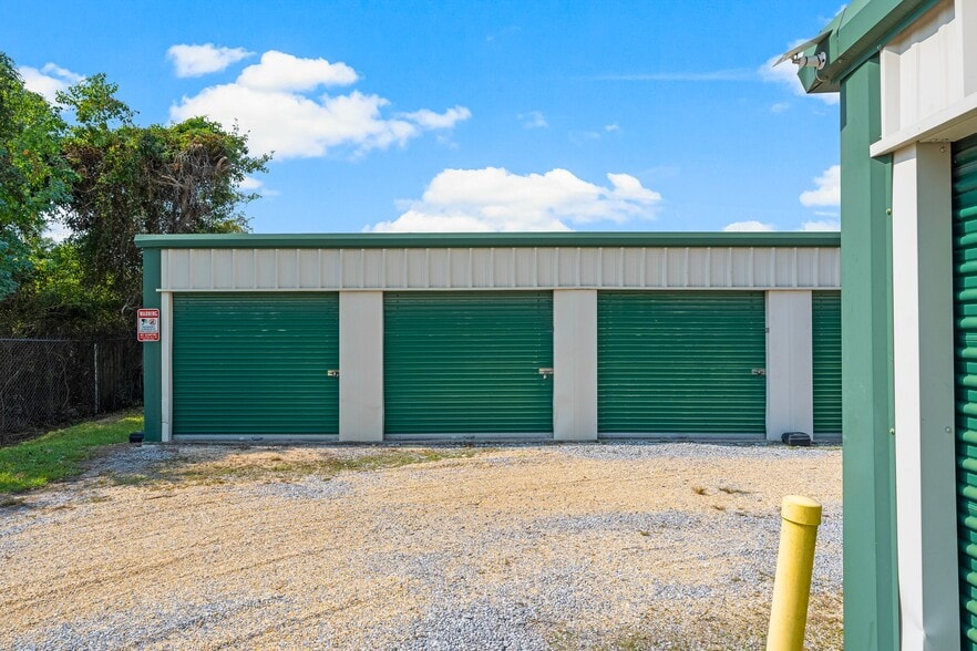 More Photos Of 2136 Cr-2321, Panama City Self Storage For Sale