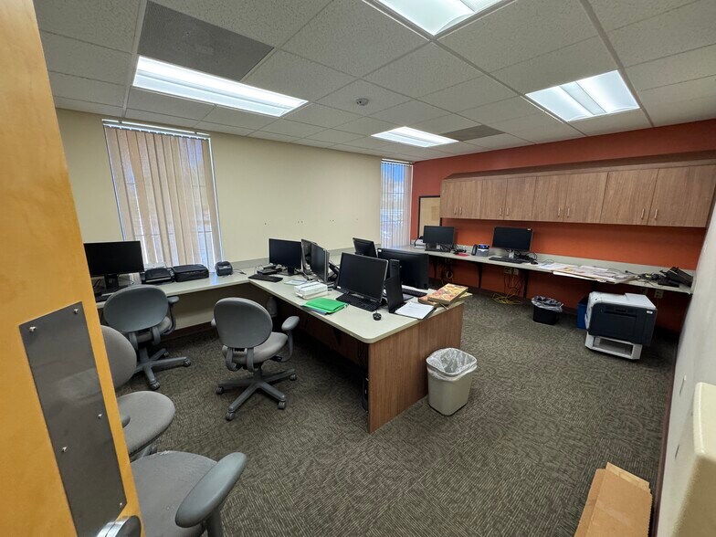 More Photos Of 6451 Village Ln, Macungie Office For Lease