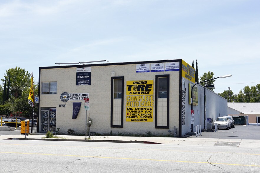 More Photos Of 18066 Ventura Blvd, Encino Auto Dealership For Sale