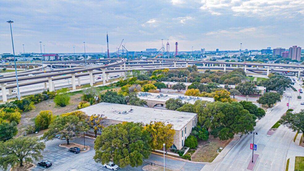 More Photos Of , Arlington Office For Sale