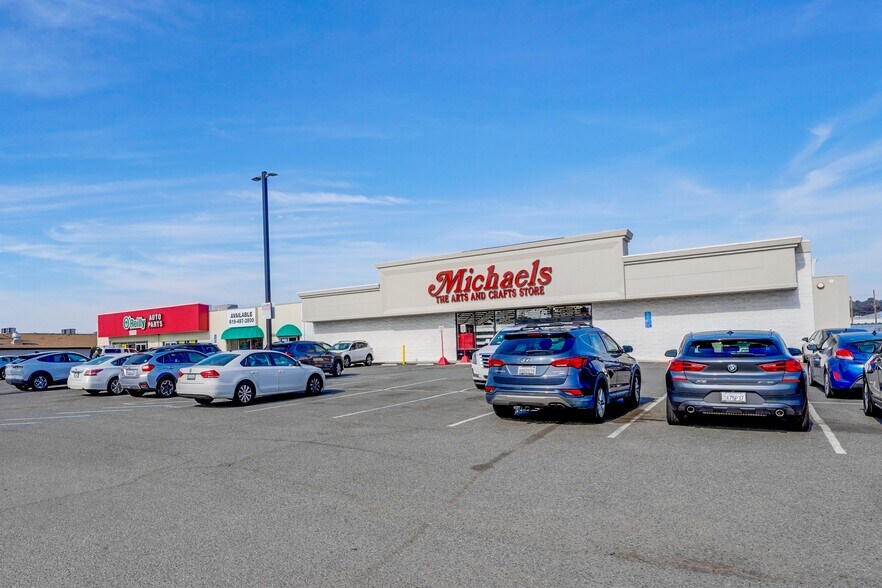 Primary Photo Of 2744-2790 Midway Dr, San Diego General Retail For Lease