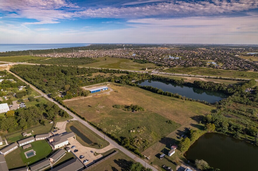 More Photos Of 2522 Anders Ln, Kemah Land For Sale