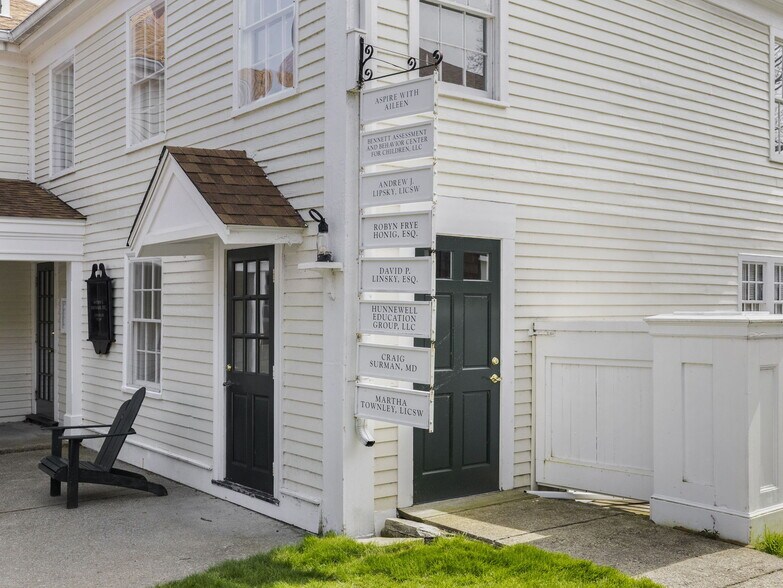 More Photos Of 21 Eliot St, Natick Office For Sale