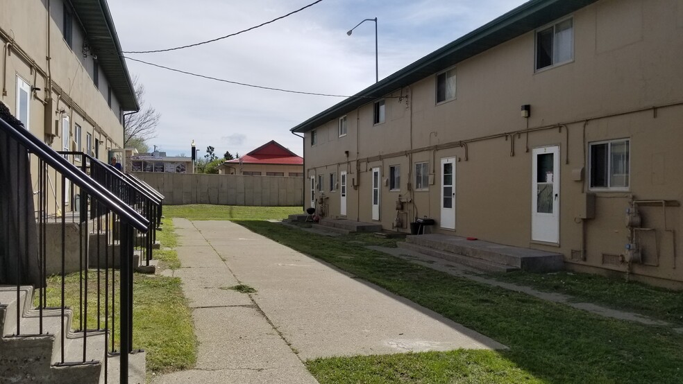 More Photos Of 1800 9th Ave S, Great Falls Apartments For Sale