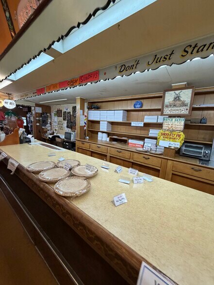 More Photos Of 2857-2867 Lincoln Hwy, Ronks Storefront Retail Residential For Sale