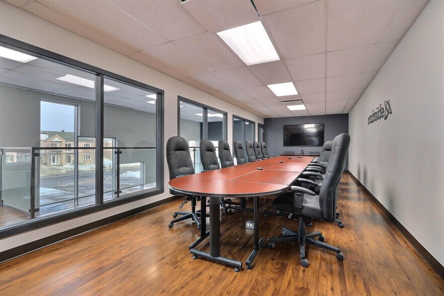 More Photos Of 6205 St Corbeil, Trois-Rivières Office For Sale