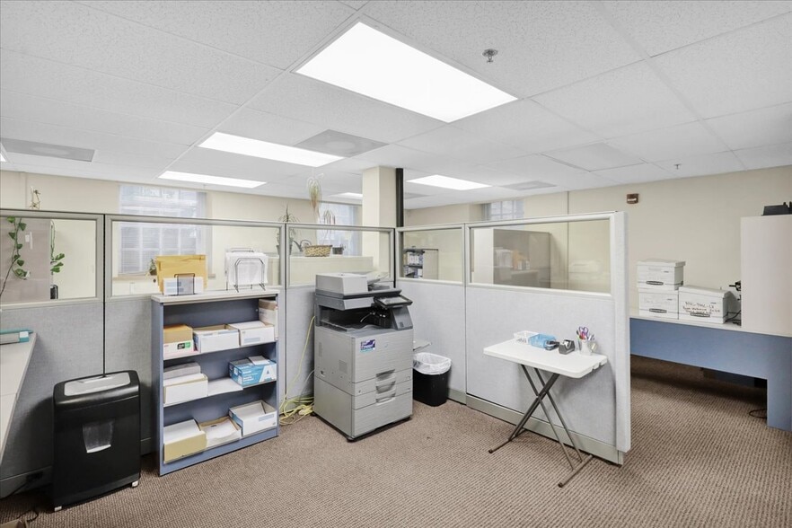 More Photos Of 213 N 5th St, Reading Office For Lease