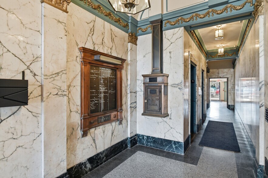 More Photos Of 289-307 Bridge St, Springfield Medical For Sale