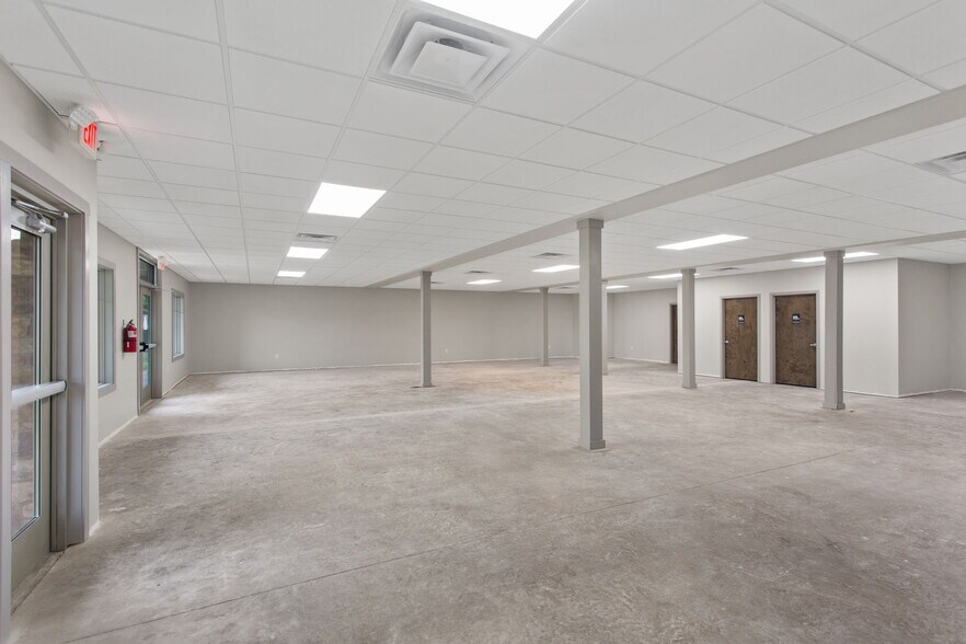 More Photos Of 221 Osage Ln, Waynesboro Medical For Lease