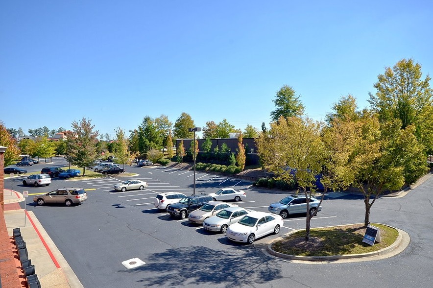 More Photos Of 11877 Douglas Rd, Alpharetta Unknown For Lease