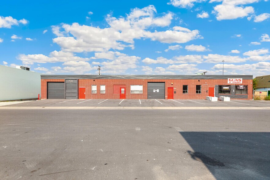 More Photos Of 781-785 Vallejo St, Denver Warehouse For Lease