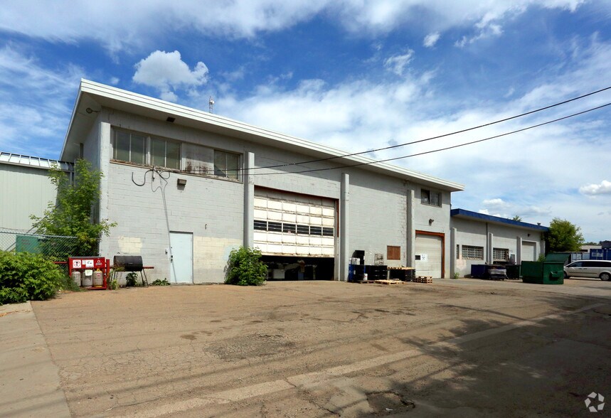 More Photos Of 11755 108th Ave NW, Edmonton Service For Sale