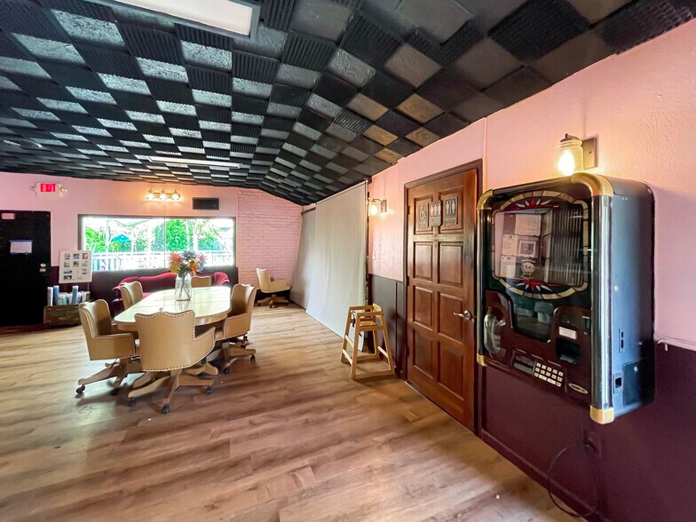 More Photos Of 20391 Highway 116, Monte Rio Restaurant For Sale