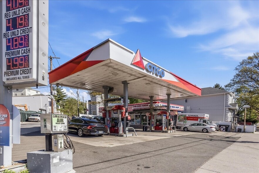 More Photos Of 535 Vanderbilt Ave, Staten Island Carwash For Sale