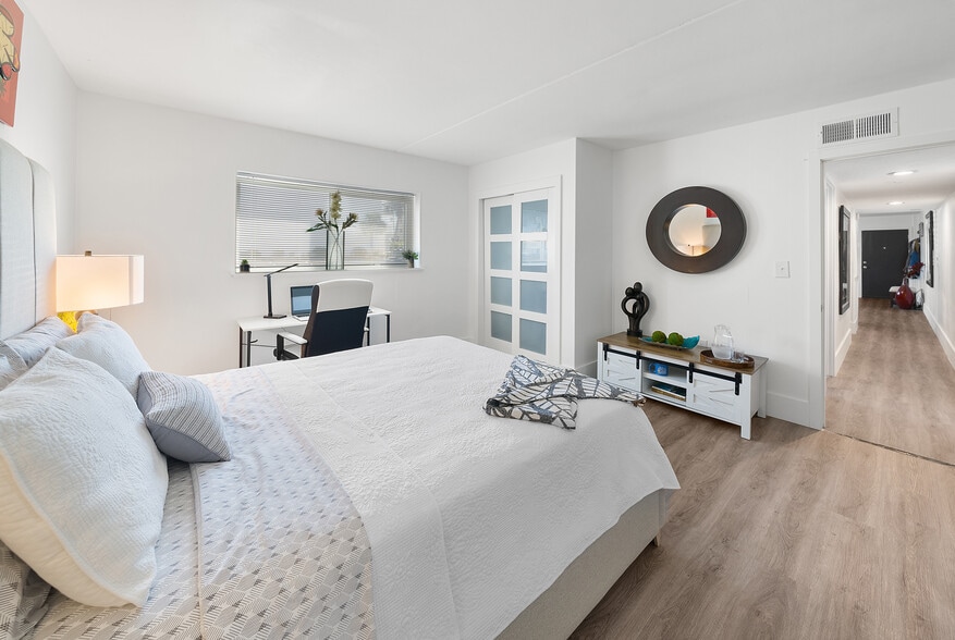 More Photos Of 480 Santa Rosa Blvd, Fort Walton Beach Apartments For Sale