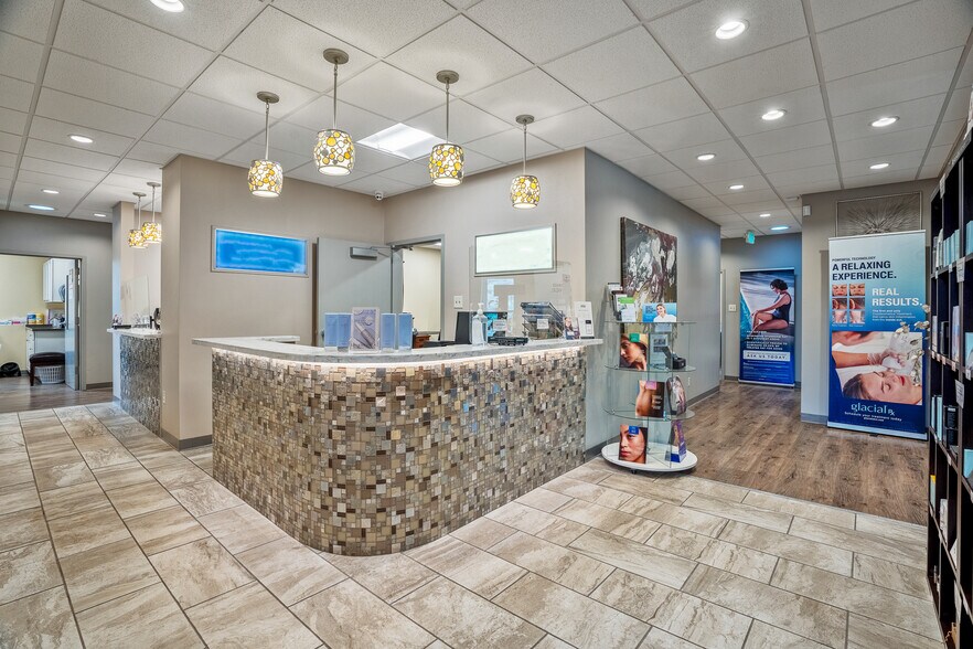 More Photos Of 450 St Michael's Dr, Santa Fe Office For Sale