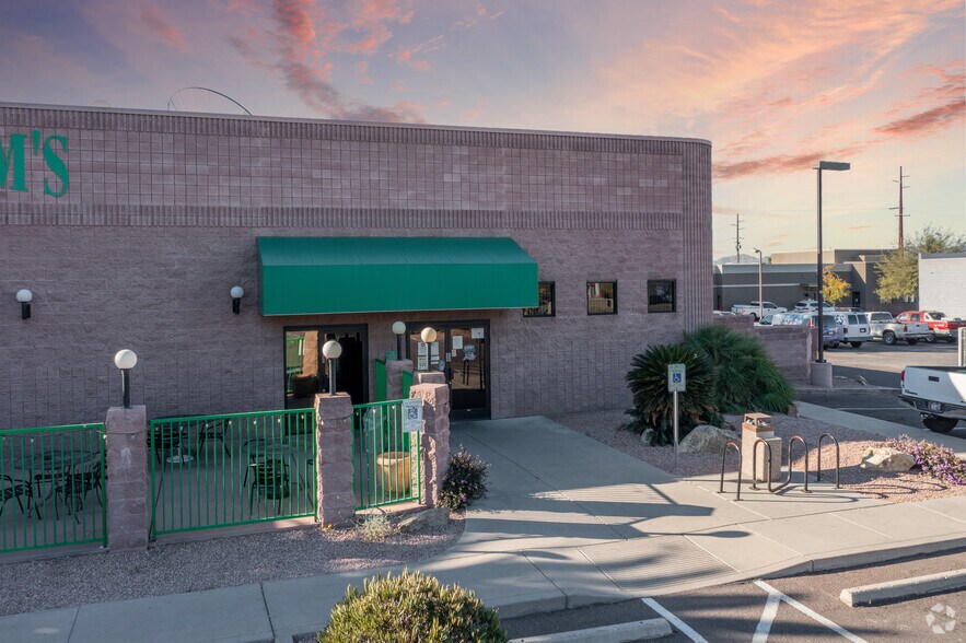 More Photos Of 8058 N Oracle Rd, Tucson Restaurant For Sale