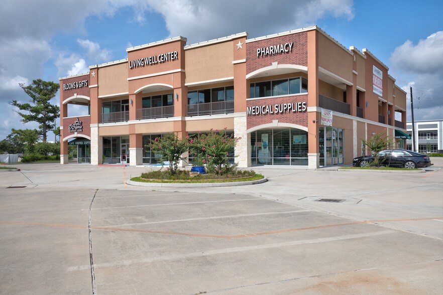 More Photos Of 13311 Hargrave Rd, Houston Storefront Retail Office For Lease