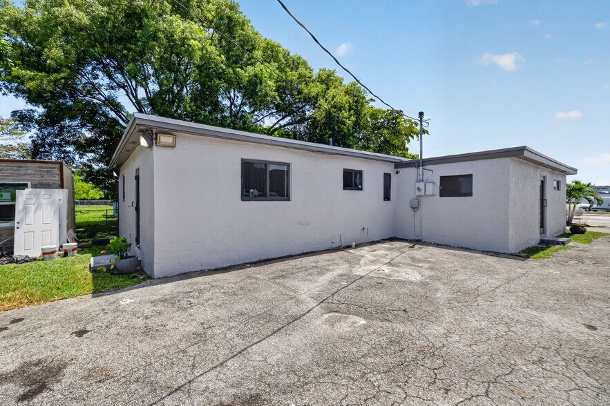 More Photos Of , Miami Office For Sale