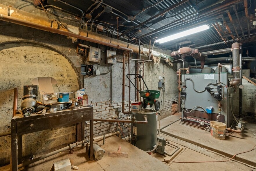 More Photos Of 2301 Maryland Ave, Baltimore Apartments For Sale