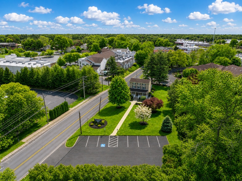 More Photos Of 1260 Bustleton Pike, Feasterville Trevose Office For Lease