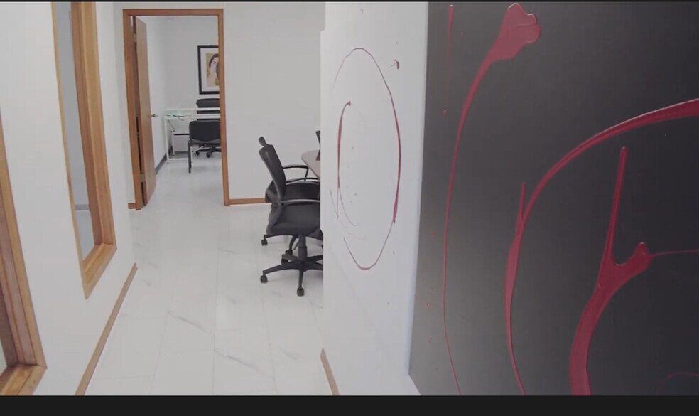 More Photos Of 912 Drew St, Clearwater Office For Lease