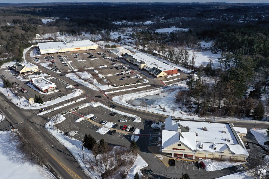 More Photos Of 65 Main St, Medway Unknown For Lease