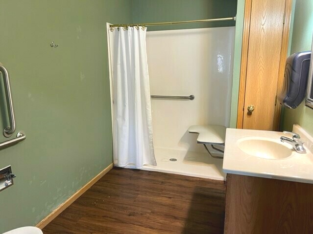 More Photos Of 1806 E Lincoln Ave, Montevideo Apartments For Sale