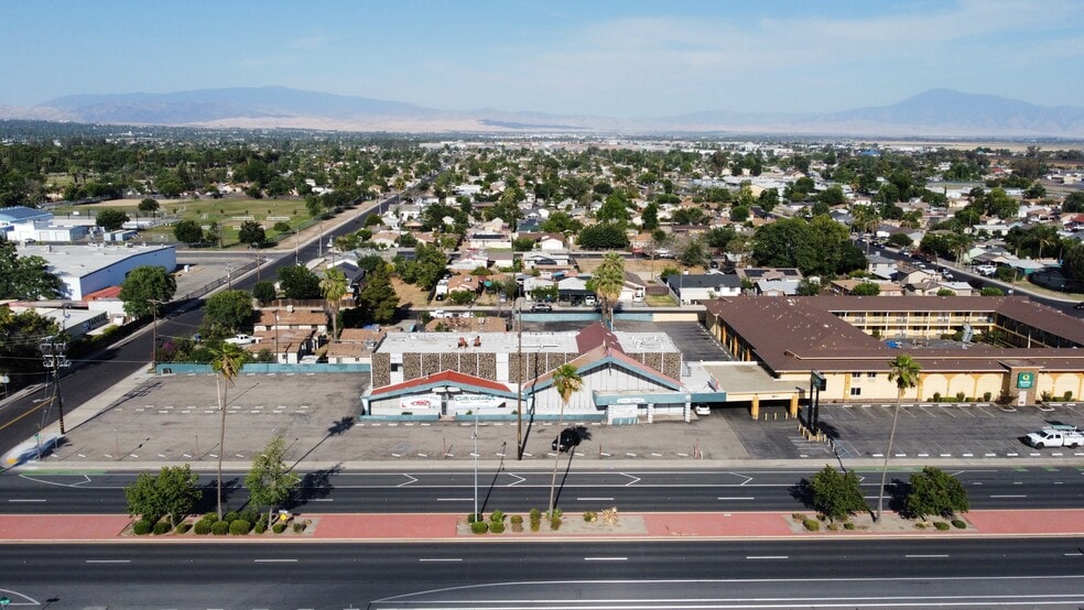More Photos Of 276 Union Ave, Bakersfield Religious Facility For Sale