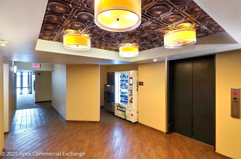 More Photos Of 4155 28th St SE, Grand Rapids Hotel For Sale