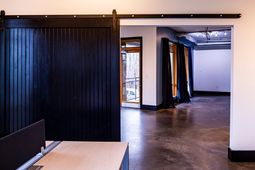 More Photos Of 319 Atlanta St SE, Marietta Office For Lease