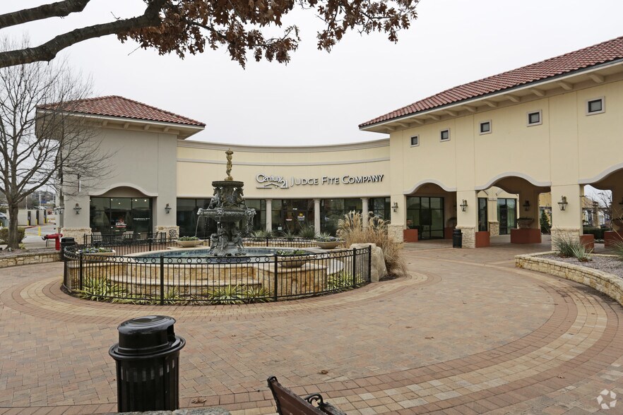 More Photos Of SW of Interstate 30, Rockwall Unknown For Lease