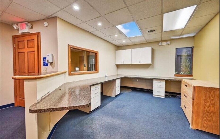 More Photos Of 155 E Market St, Blairsville Medical For Sale