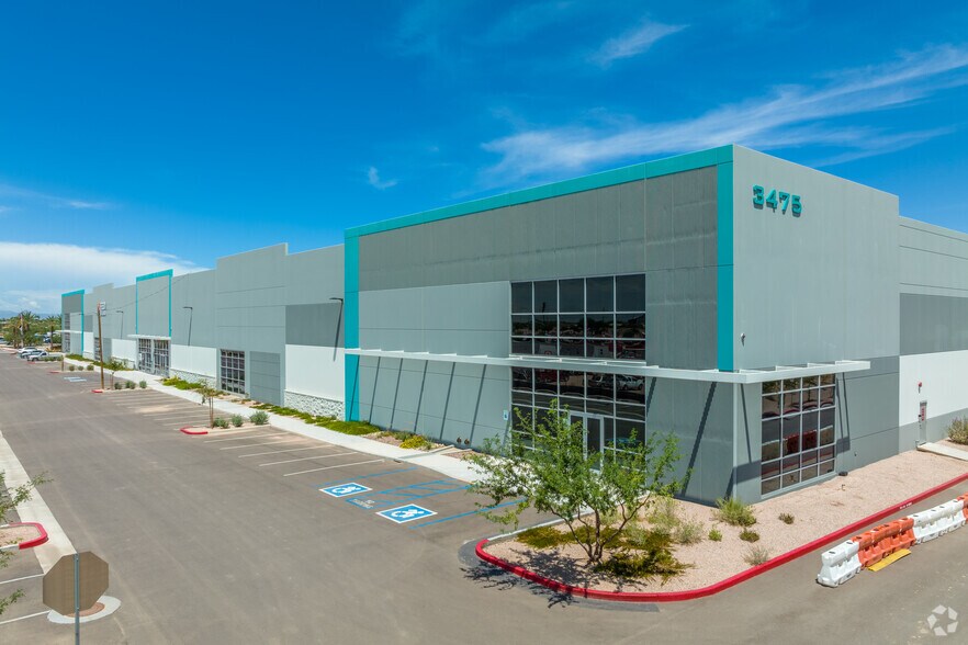 Primary Photo Of 3475 S McQueen Rd, Chandler Warehouse For Lease