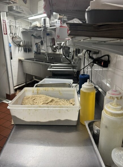 More Photos Of 26 S Haddon Ave, Haddonfield Restaurant For Sale