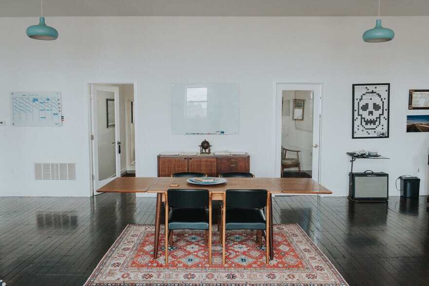 More Photos Of 3178-3180 Richmond St, Philadelphia Office Residential For Lease