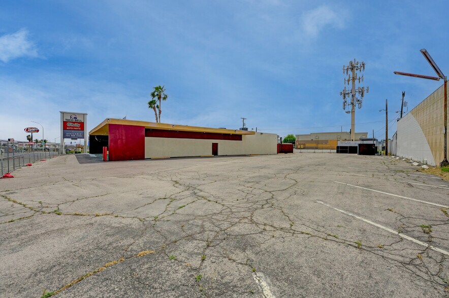 More Photos Of 2100 Fremont St, Las Vegas Restaurant For Lease