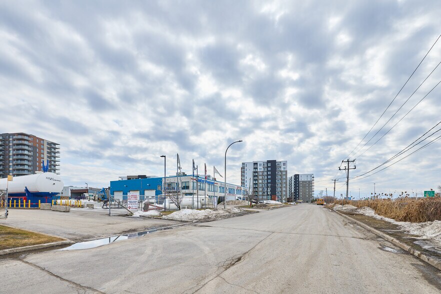 More Photos Of 460 Rue Sicard, Mascouche Land For Sale