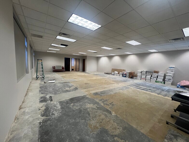 More Photos Of 1731 Third St, Norco Medical For Lease