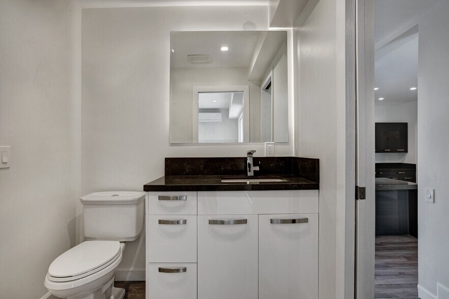 More Photos Of 621 Ramona Ave, Laguna Beach Apartments For Sale
